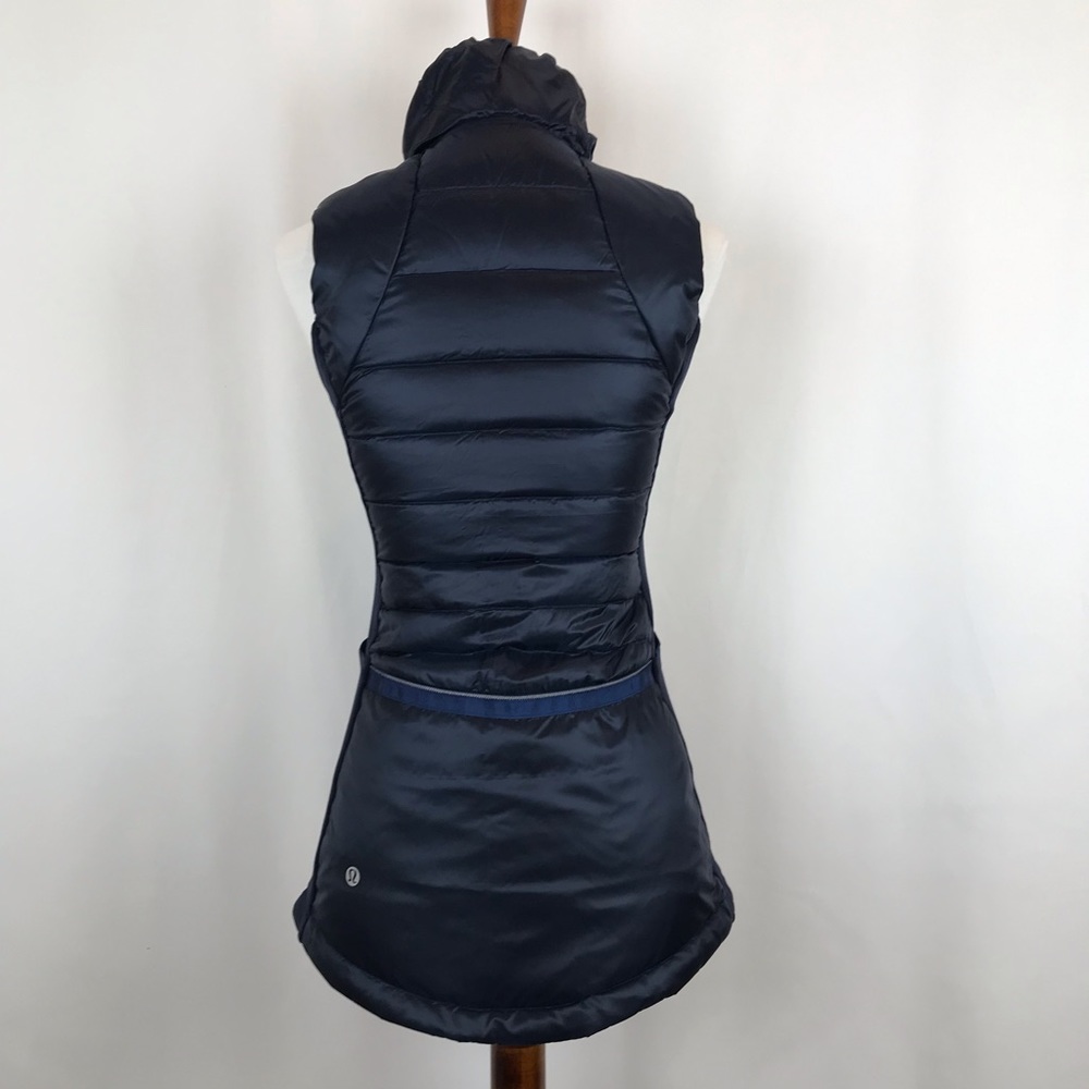Lululemon Down For A Run Vest II - Picture 2 of 8